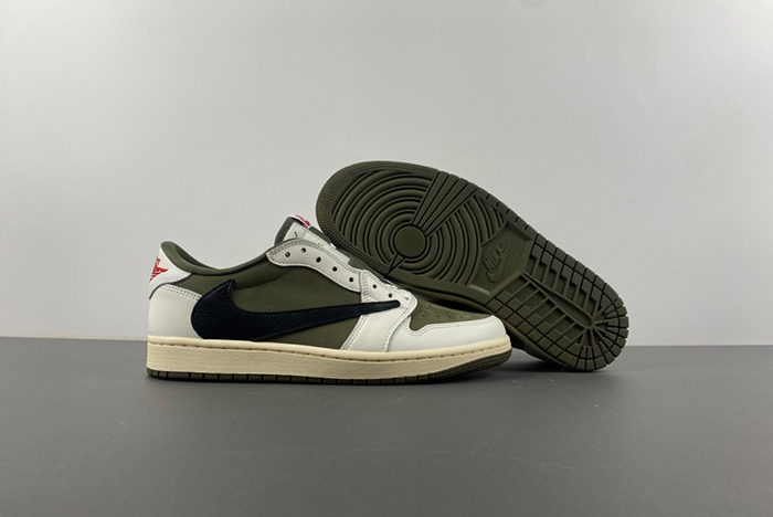 Travis Scott x Air Jordan 1 Low OG   DM7866-200