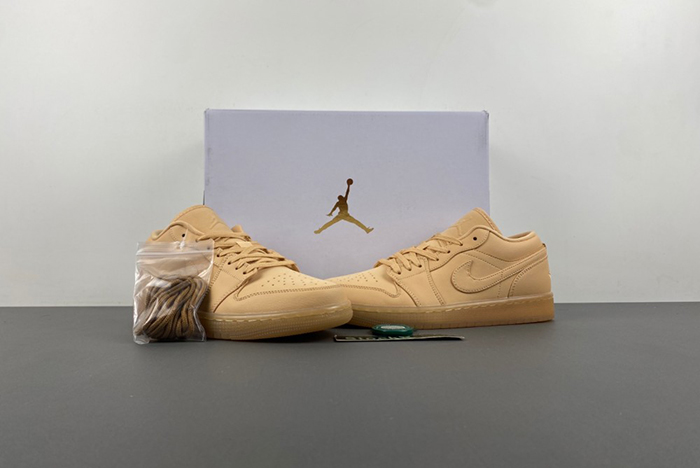 Air Jordan 1 Low SE “Pale Vanilla/Sand”  FZ3972-294