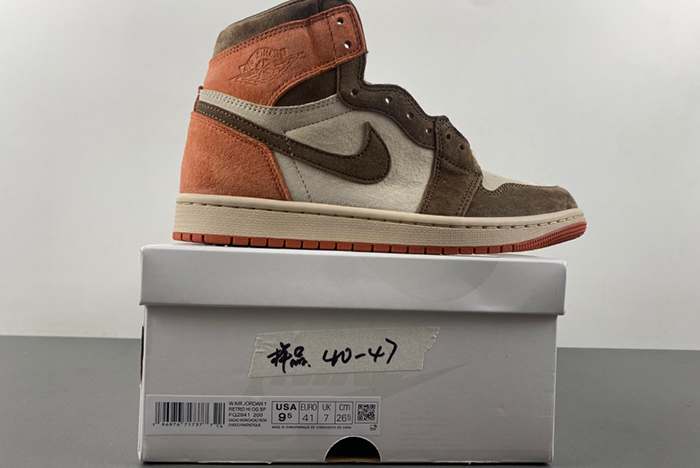Air Jordan 1 High OG WMNS “Dusted Clay”  FQ2941-200