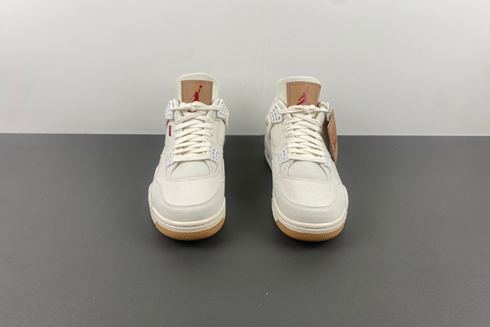 Levi’s x Air Jordan 4 “White” AO2571-100
