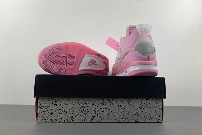 Off -White  x Air Jordan 4  CV9388-105