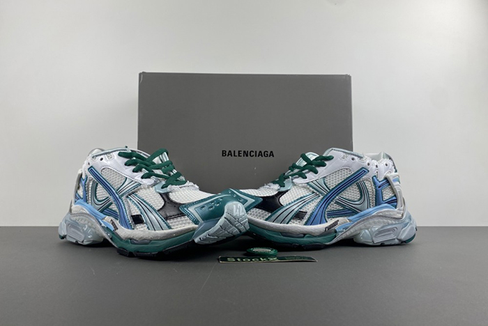 Ba*len*cia*ga runner sneaker   772774-w3rbw-0623