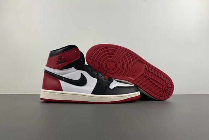 Air Jordan 1 High OG “Black Toe Reimagined”  DZ5485-106