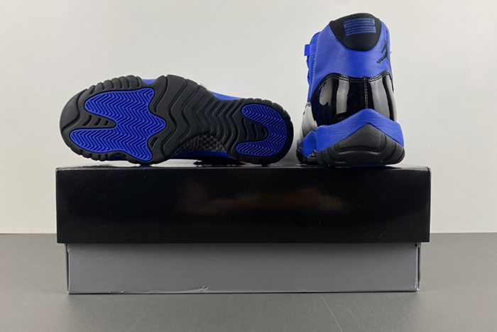 Air Jordan 11 "Diffused Blue” CT8012-400