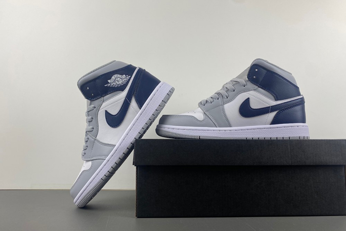 AIR JORDAN 1 MID SE "LEGEND PINK" GS  DQ8426-104