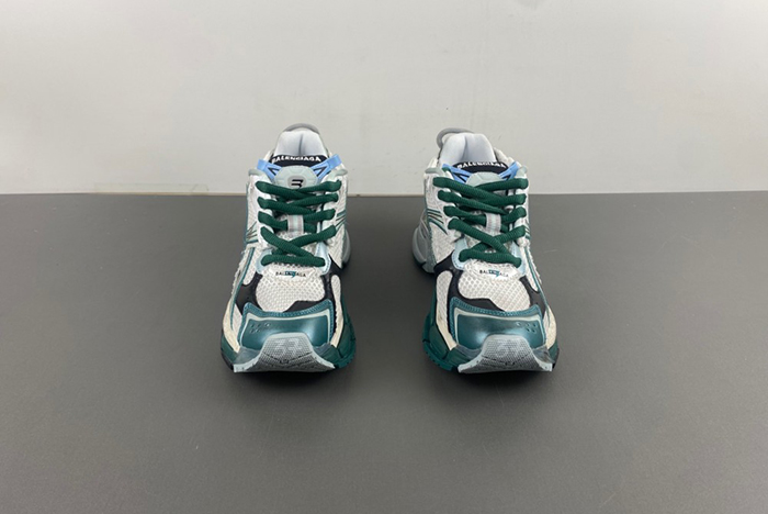 Ba*len*cia*ga runner sneaker 7.5  77274-w3rbw-0623