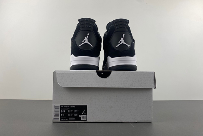 AIR JORDAN 4 RETRO 