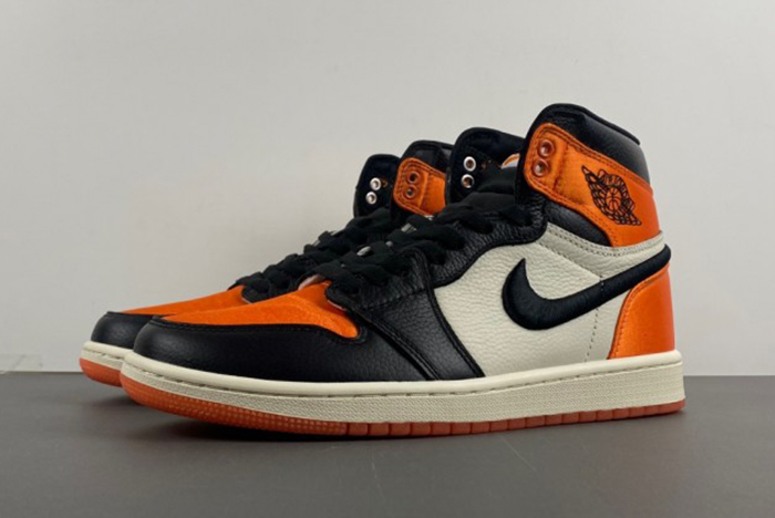 Jordan 1 Retro High OG Satin Shattered Backboard  AV3725-010