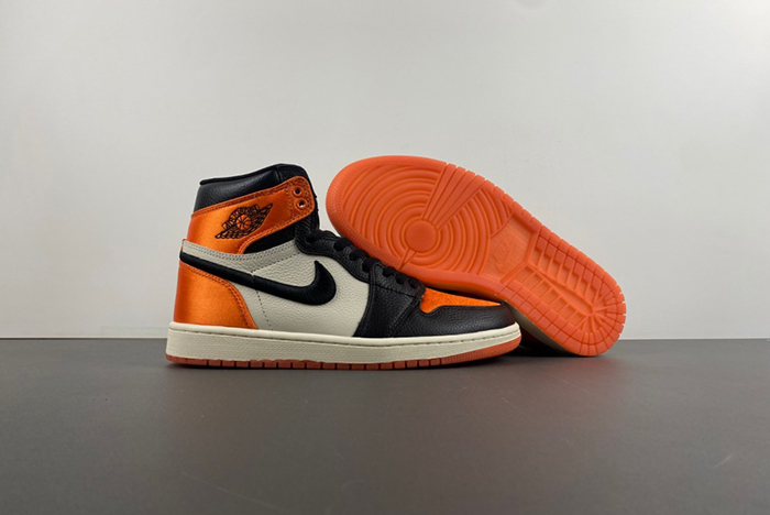 Jordan 1 Retro High OG Satin Shattered Backboard  AV3725-010