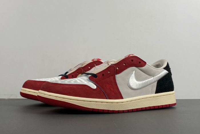 Trophy Room x Air Jordan 1 Low OG “Rookie Card: Home”  HV6157-100