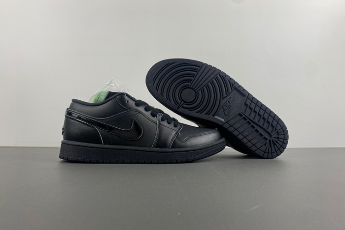 Air Jordan 1 Low  HM3690-001