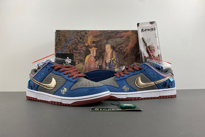NIkE DUNK LOW SB  DV2433-109
