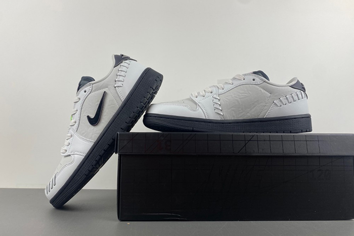 Air Jordan 1 Low  HM3689-001