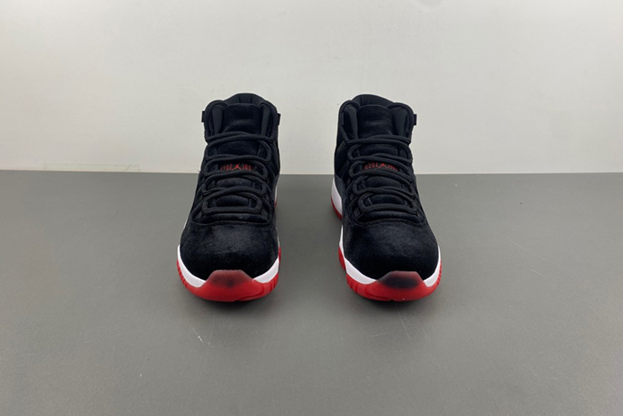 Air Jordan 11 WMNS “Bred Velvet”  DB5457-061
