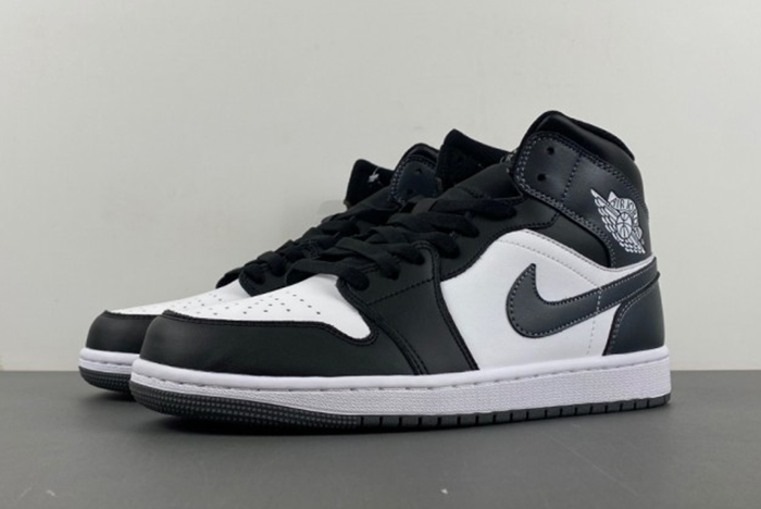 Wmns Jordan 1 Mid  