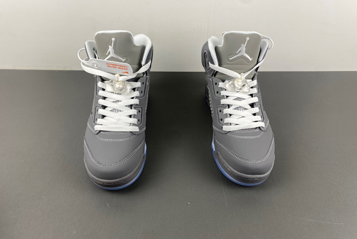 Jordan 5 Retro 