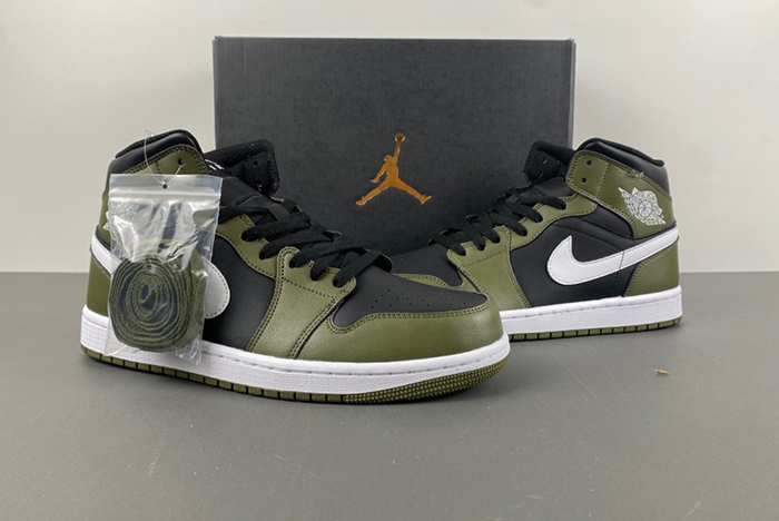 Air Jordan 1 Mid  BQ8426-092