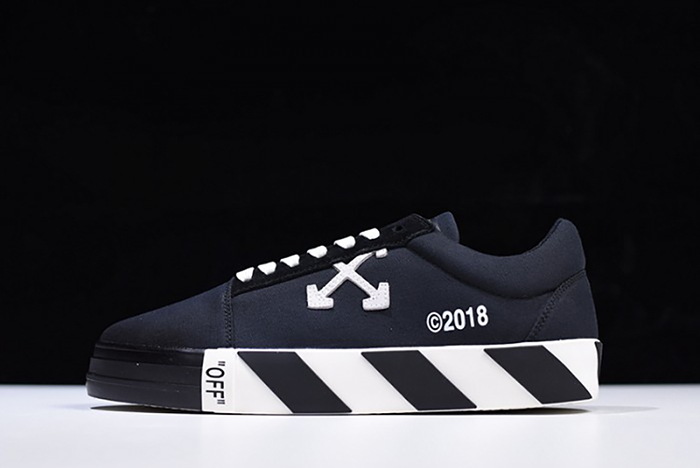 Off-White  C/O VIRGILABLOH 18FW