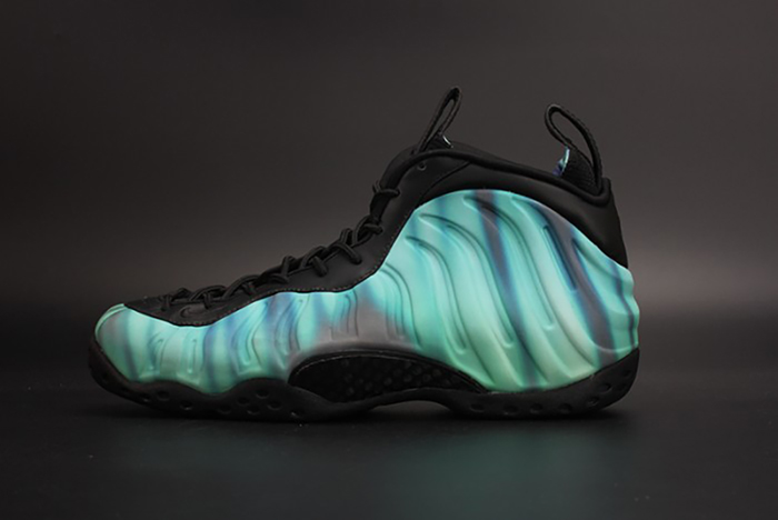 nike air foamposite one 